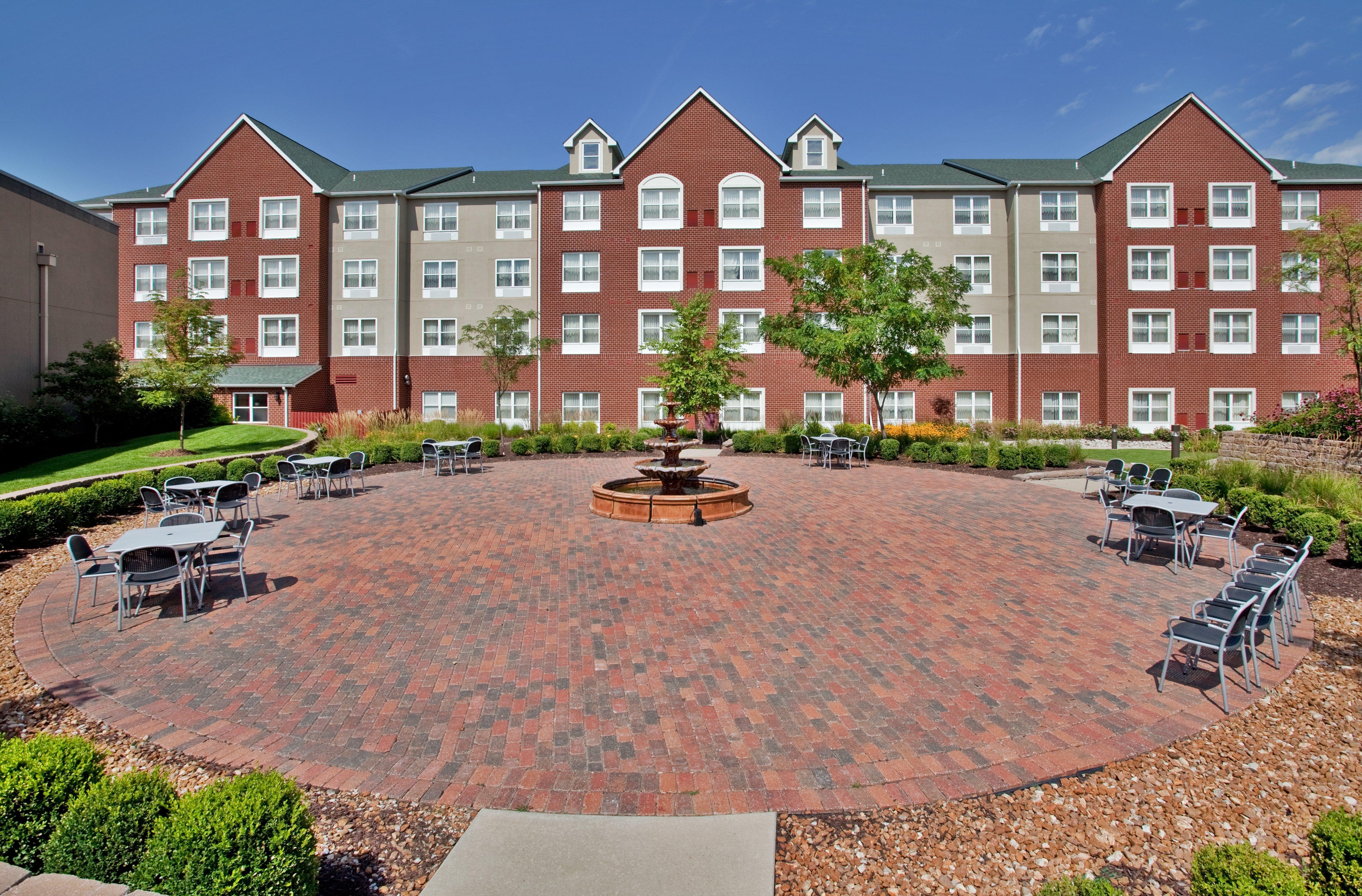 Holiday Inn Express Hotel & Suites St. Louis West-O'Fallon By Ihg Extérieur photo