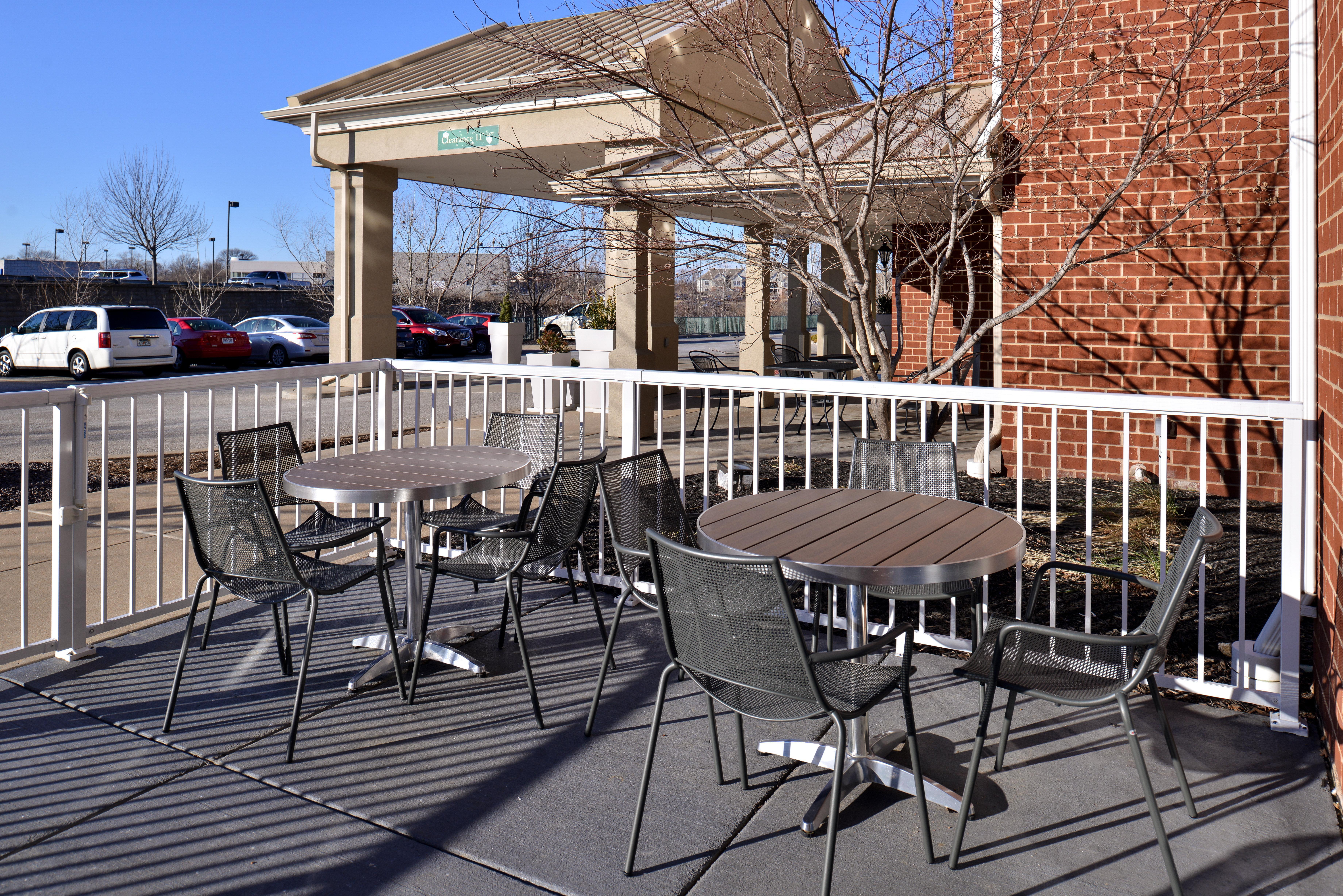 Holiday Inn Express Hotel & Suites St. Louis West-O'Fallon By Ihg Extérieur photo