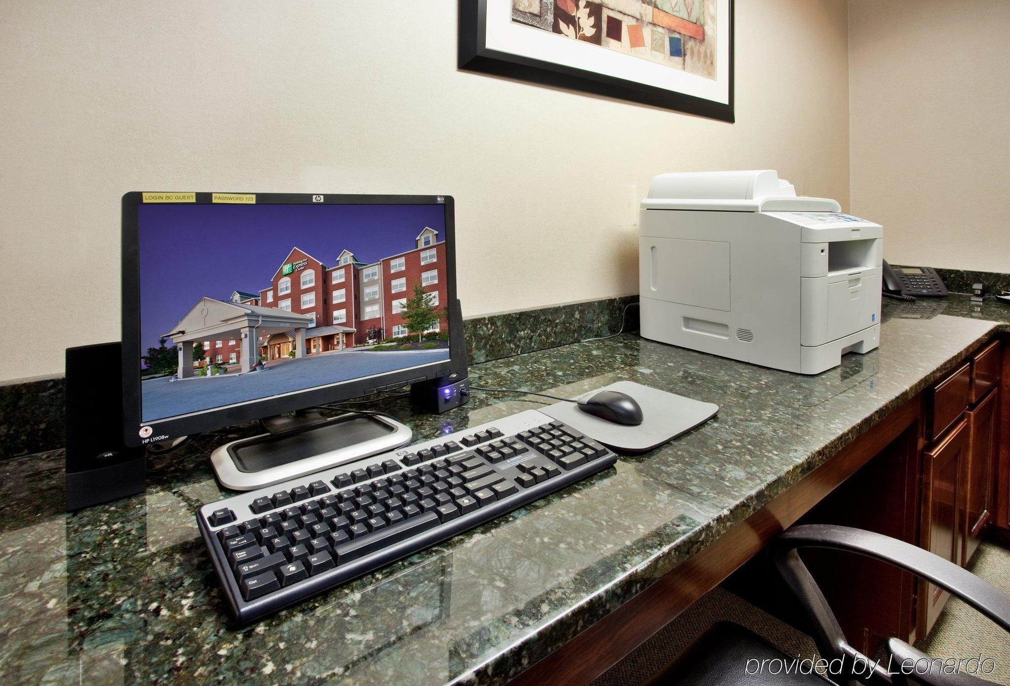 Holiday Inn Express Hotel & Suites St. Louis West-O'Fallon By Ihg Facilités photo
